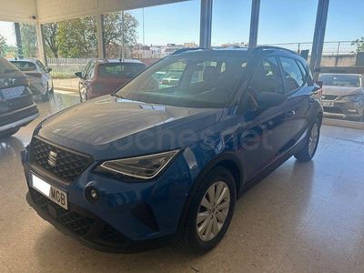 Usado Seat Arona Style 110 CV (80 kW) 2023 Azul SUV