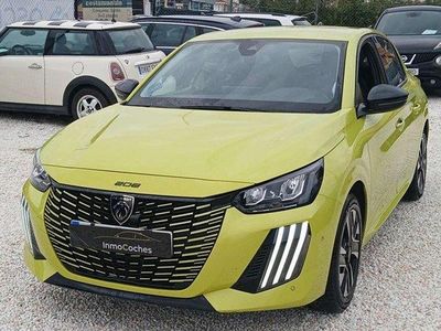Usado Peugeot 208 Allure 102 CV (75 kW) 2024 Amarillo Utilitario