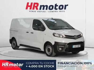 Usado Toyota Proace City City 102 CV (75 kW) 2023 Blanco Monovolumen