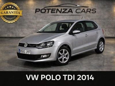 Usado VW Polo Advance 75 CV (55 kW) 2014 Gris / plata Berlina