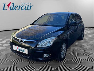 Usado Hyundai i30 Comfort 109 CV (80 kW) 2007 Negro Utilitario