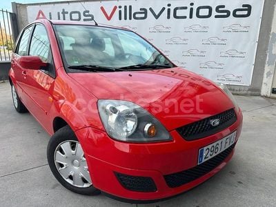 Rojo Usado 2007 Ford Fiesta Ambiente Berlina | 3500 € (Precio justo)