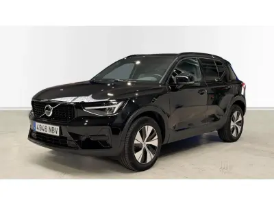 Usado Volvo XC40 Plus 163 CV (119 kW) 2025 Negro SUV