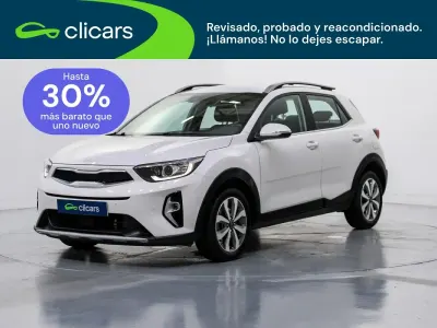 Usado Kia Stonic 100 CV (73 kW) 2022 Blanco SUV
