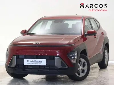 Usado Hyundai Kona 101 CV (74 kW) 2025 Rojo SUV