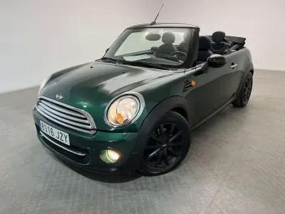 Usado Mini Cooper D Cabriolet 116 CV (85 kW) 2011 Verde Descapotable