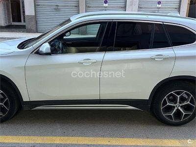 Usado BMW X1 Comfort Edition 150 CV (110 kW) 2018 Blanco SUV