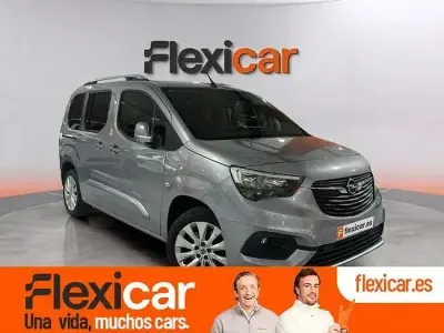 Usado Opel Combo Innovation 131 CV (96 kW) 2020 Gris Monovolumen