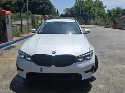 Usado BMW 320 190 CV (139 kW) 2019 Blanco Familiar