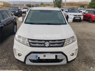 Usado Suzuki Vitara 120 CV (88 kW) 2015 Blanco SUV