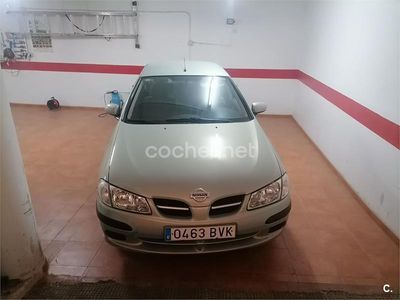 Nissan Almera