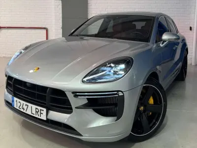 Usado Porsche Macan Turbo 441 CV (324 kW) 2021 Gris SUV