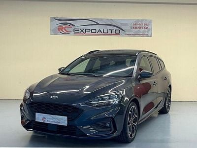 Gris Usado 2020 Ford Focus ST-Line Familiar | 17.990 € (Precio justo)