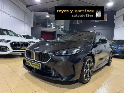 Usado BMW 120 M Sport 163 CV (119 kW) 2025 Negro Utilitario