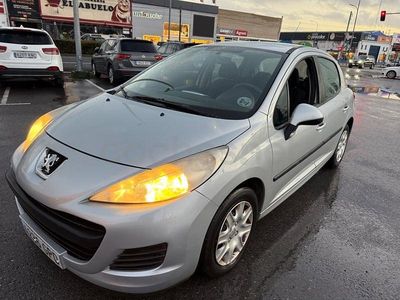 Usado Peugeot 207 90 CV (66 kW) 2010 Gris / plata Berlina