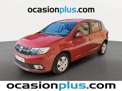 Usado Dacia Sandero Lauréate 90 CV (66 kW) 2017 Rojo Utilitario
