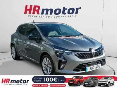 Usado Renault Clio Evolution 101 CV (74 kW) 2025 Gris Utilitario
