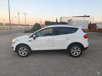 Usado Ford Kuga Trend 136 CV (100 kW) 2010 Blanco SUV