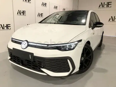 Usado VW Golf VIII GTI 265 CV (194 kW) 2025 Blanco Berlina