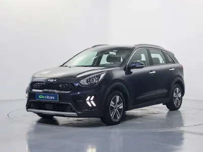 Usado Kia Niro 141 CV (103 kW) 2022 Azul SUV