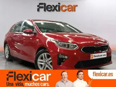 Usado Kia Ceed 120 CV (88 kW) 2021 Rojo Utilitario