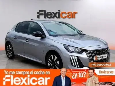 Usado Peugeot 208 Allure 100 CV (73 kW) 2025 Gris Utilitario