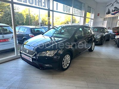 Negro Usado 2015 Seat Leon Reference Berlina | 8500 € (Precio justo)