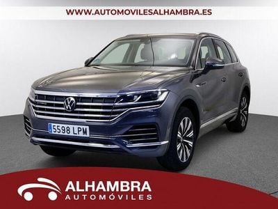 Gris / plata Usado 2021 VW Touareg Elegance SUV | 46.590 € (Caro)