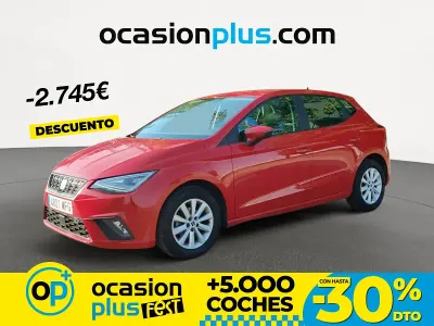 Usado Seat Ibiza Style 80 HP (58 kW) 2023 Vermelho Citadino
