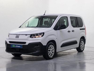 Usado Fiat Doblò 100 CV (73 kW) 2025 Blanco Monovolumen