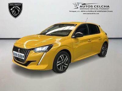Usado Peugeot 208 Allure 102 CV (75 kW) 2023 Amarillo Utilitario