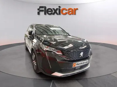 Usado Peugeot 3008 Allure 131 CV (96 kW) 2023 Gris SUV