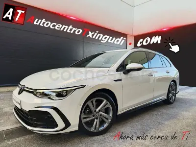 Usado VW Golf VIII R-line 150 CV (110 kW) 2022 Blanco Familiar