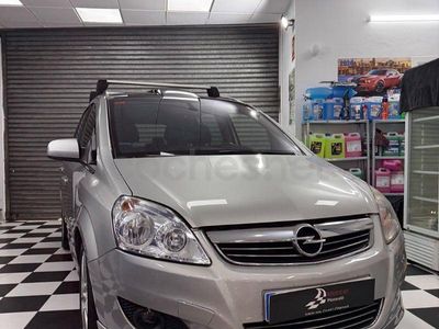 Usado Opel Zafira Cosmo 120 CV (88 kW) 2009 Gris / plata Monovolumen