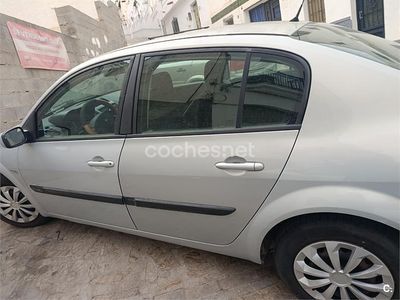Używany Renault Mégane GrandTour Dynamique 120 KM (88 kW) 2005 Szary Kombi