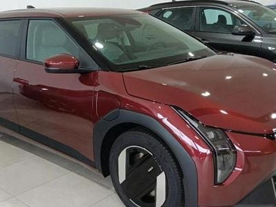 Magma red Nuevo 2025 Kia EV4 Launch Edition Berlina | 36.500 € (Super precio)