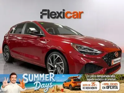 Usado Hyundai i30 N Line 160 CV (117 kW) 2022 Rojo Berlina