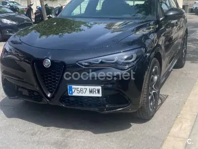 Usado Alfa Romeo Stelvio Veloce 210 CV (154 kW) 2024 Negro SUV