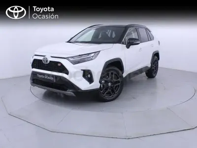 Usado Toyota RAV4 Hybrid Plus 222 CV (163 kW) 2025 Blanco SUV