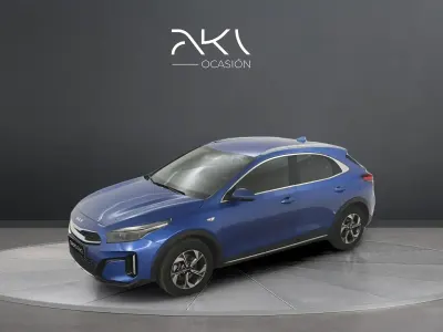 Usado Kia XCeed 101 CV (74 kW) 2025 Azul SUV