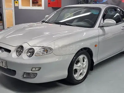 Käytetty Hyundai Coupé 138 HP (101 kW) 1999 Harmaa Coupe - kaksiovinen