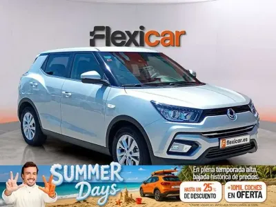 Usado SsangYong Tivoli 128 CV (94 kW) 2019 Gris SUV