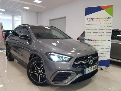 Käytetty Mercedes GLA200 163 HP (119 kW) 2024 Harmaa Katumaasturi