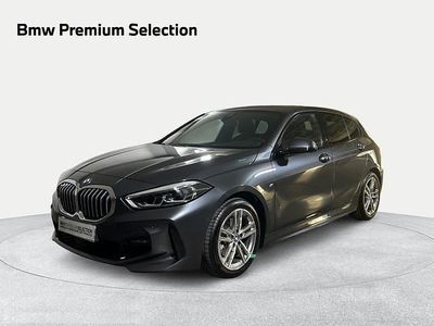 Gris Usado 2021 BMW 118 Comfort Edition Utilitario | 26.900 € (Un poco caro)