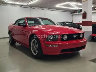 Usado Ford Mustang GT 314 CV (230 kW) 2015 Rojo Descapotable
