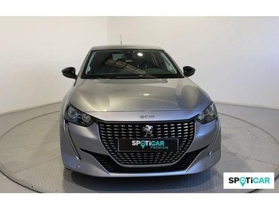 Usado Peugeot 208 Allure 100 CV (73 kW) 2023 Gris Utilitario