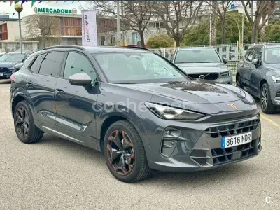 Usado Cupra Terramar 150 CV (110 kW) 2025 Gris / plata SUV