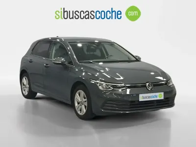 Usado VW Golf VIII 115 CV (84 kW) 2025 Gris/plata