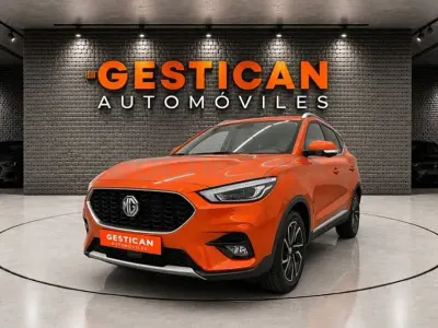 Usado MG ZS Luxury 106 CV (77 kW) 2023 Naranja SUV