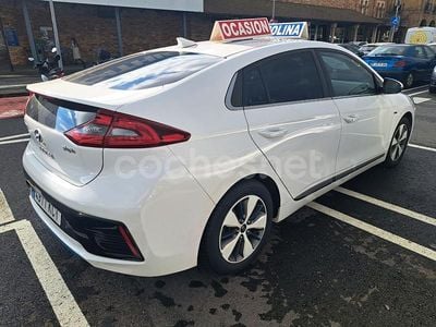 Blanco Usado 2018 Hyundai Ioniq Utilitario | 12.500 € (Precio justo)